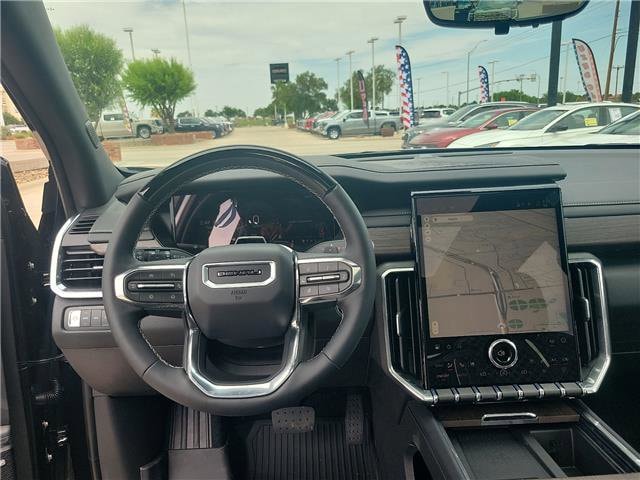 2026 GMC Acadia Denali - Photo 14