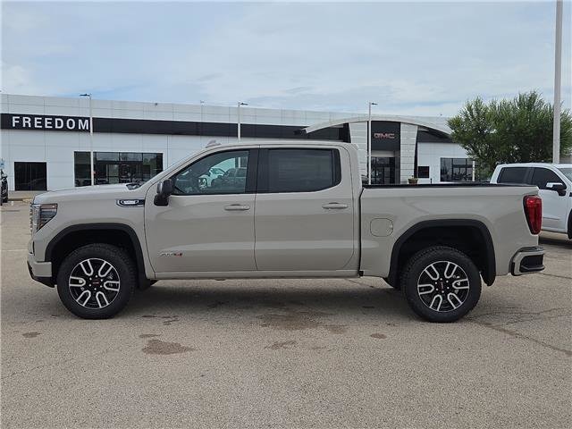 2026 GMC Sierra 1500 AT4 - Photo 2