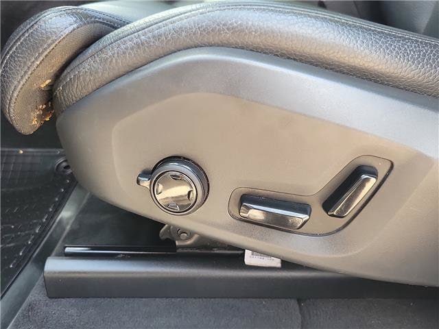 2019 Volvo XC60 Momentum - Photo 10