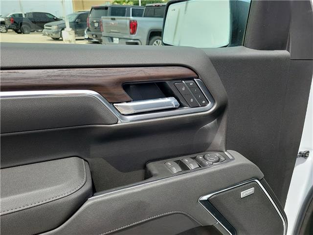 2026 GMC Sierra 1500 SLT - Photo 13