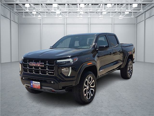 2024 GMC Canyon 4WD AT4 Crew Cab Short Box's photo