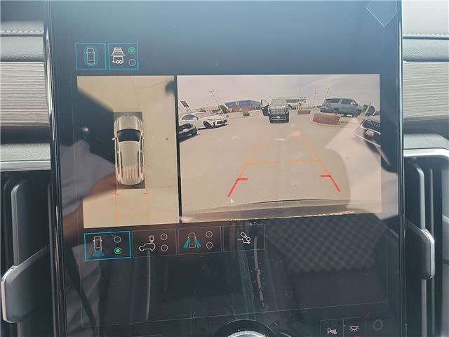 2026 GMC Acadia Denali - Photo 19