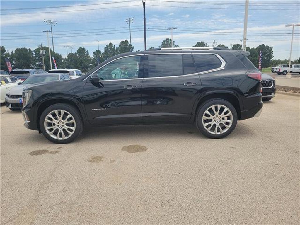 New 2026 GMC Acadia Denali SUV