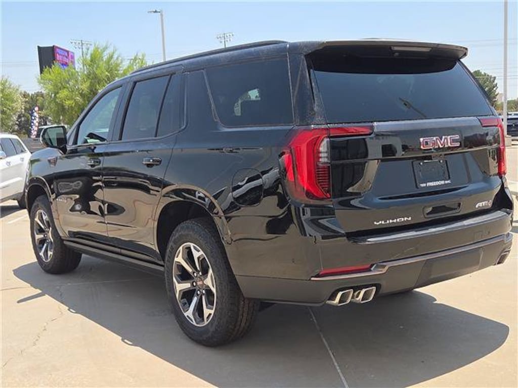 New 2026 GMC Yukon AT4 Ultimate SUV