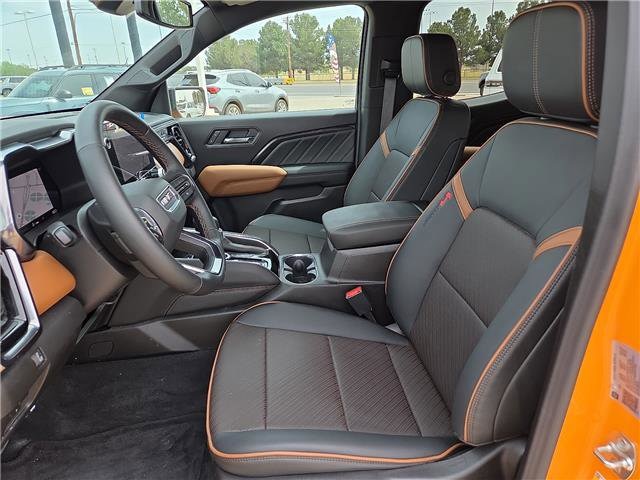 2026 GMC Canyon AT4 - Photo 12