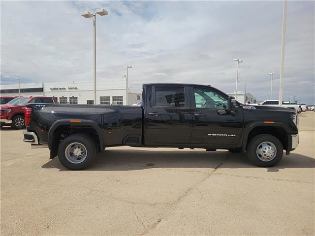 2026 GMC Sierra 3500HD Pro - Photo 6