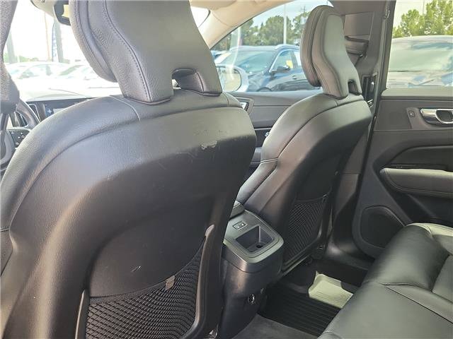 2019 Volvo XC60 Momentum - Photo 14