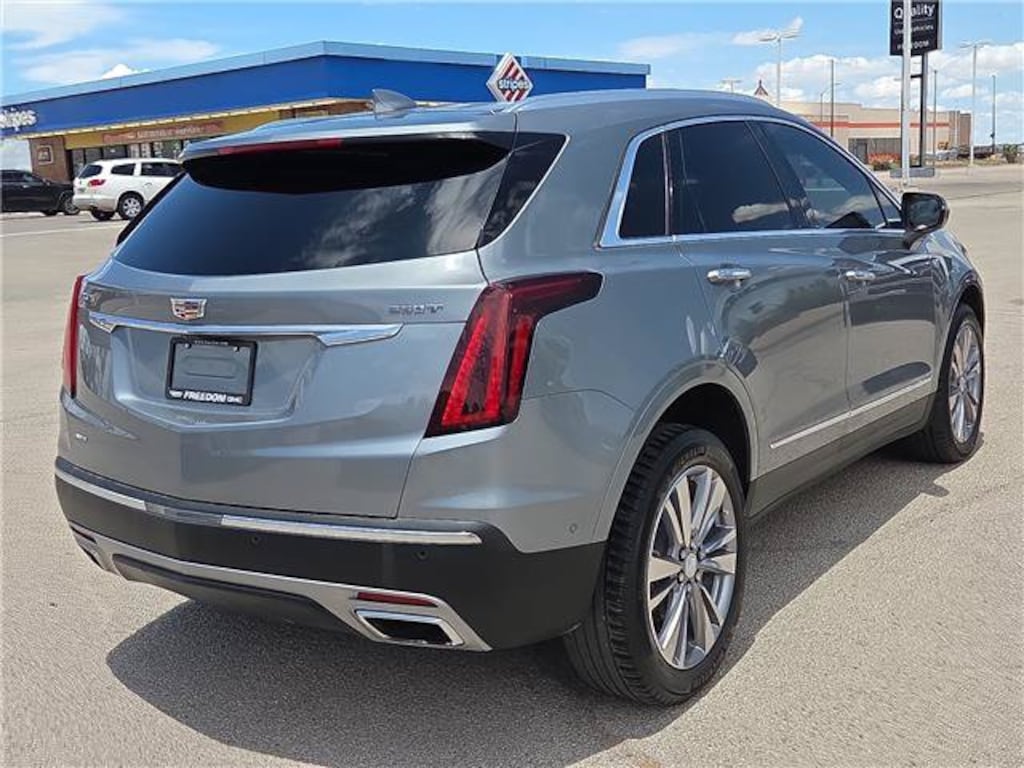 Used 2023 CADILLAC XT5 Premium Luxury SUV