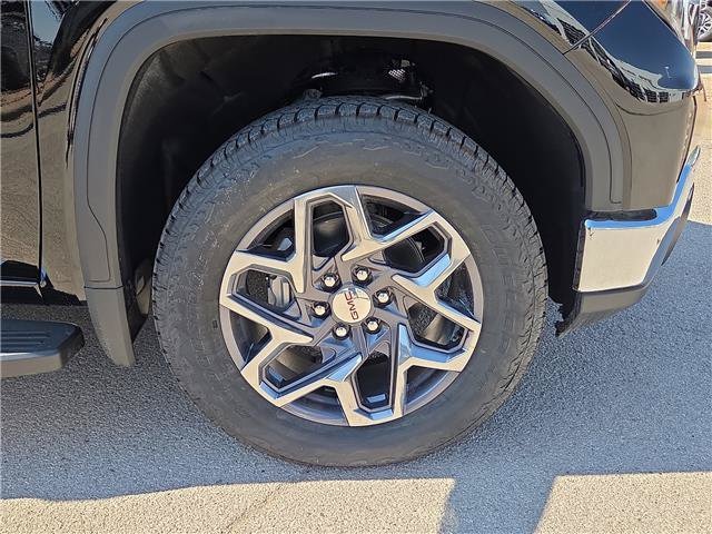 2026 GMC Sierra 1500 SLT - Photo 7