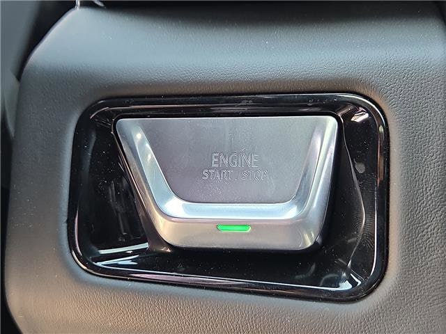 2026 GMC Yukon XL AT4 Ultimate - Photo 15