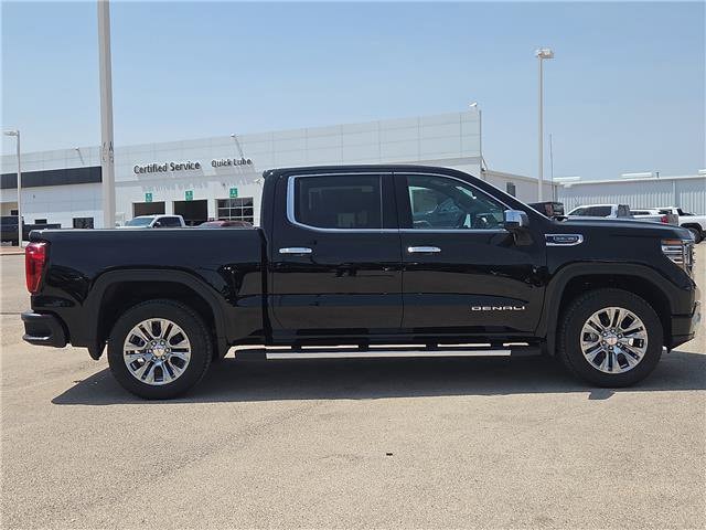 2026 GMC Sierra 1500 Denali - Photo 5