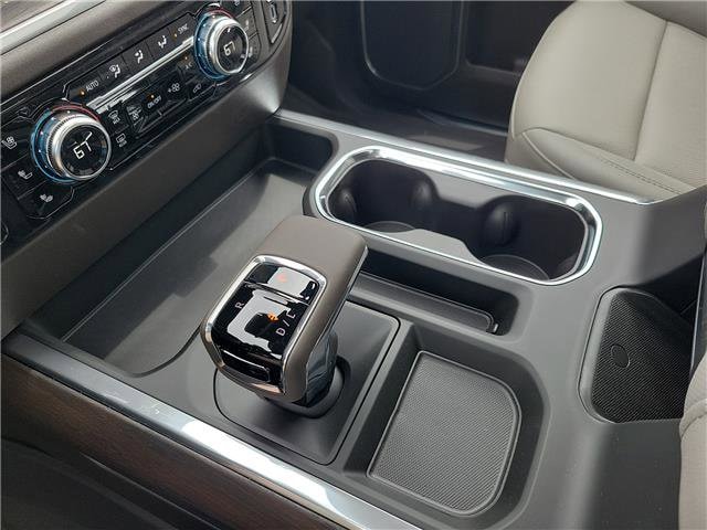 2026 GMC Sierra 1500 SLT - Photo 20