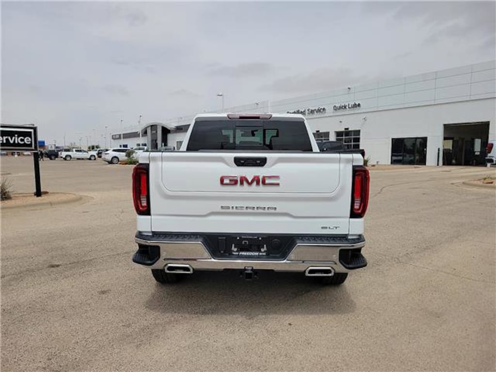 New 2026 GMC Sierra 1500 SLT Truck