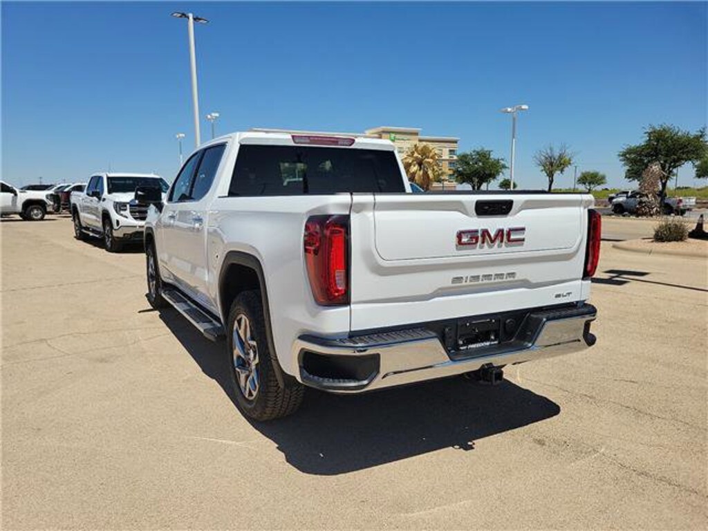 New 2026 GMC Sierra 1500 SLT Truck