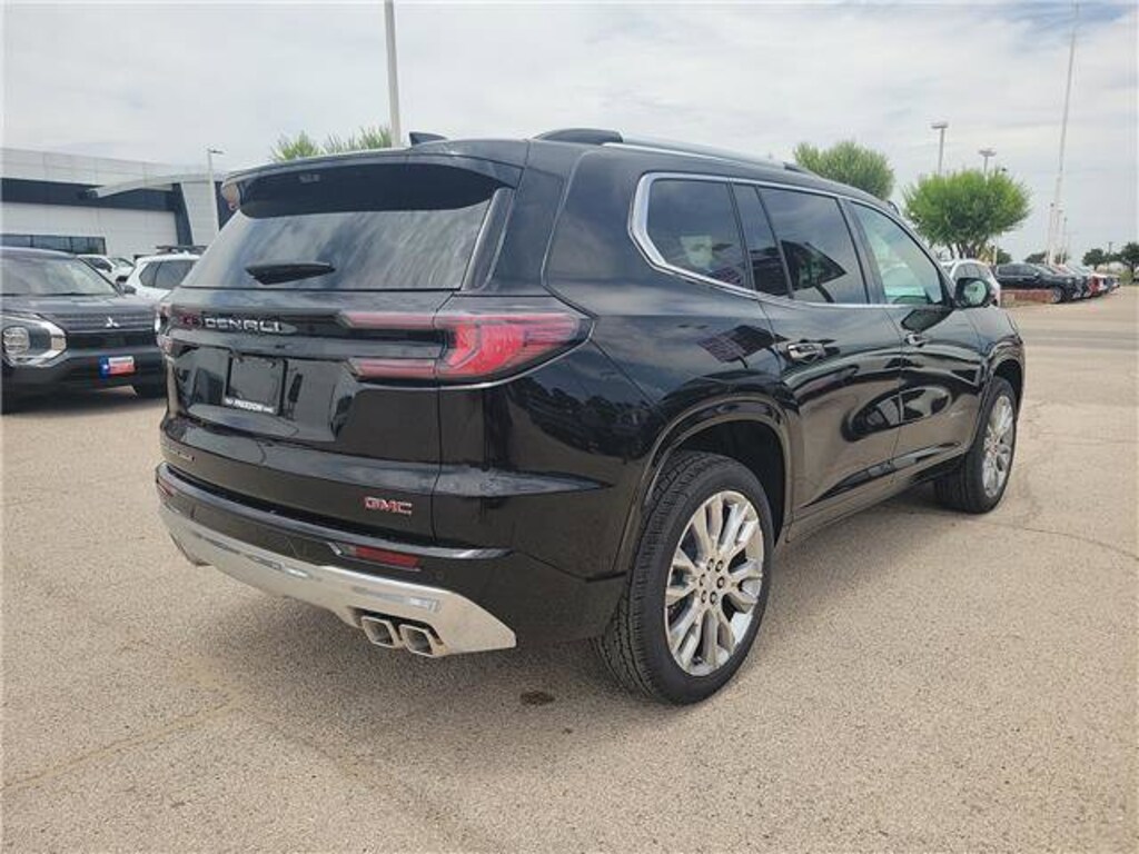 New 2026 GMC Acadia Denali SUV