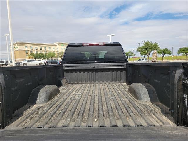 2026 GMC Sierra 3500HD Pro - Photo 10