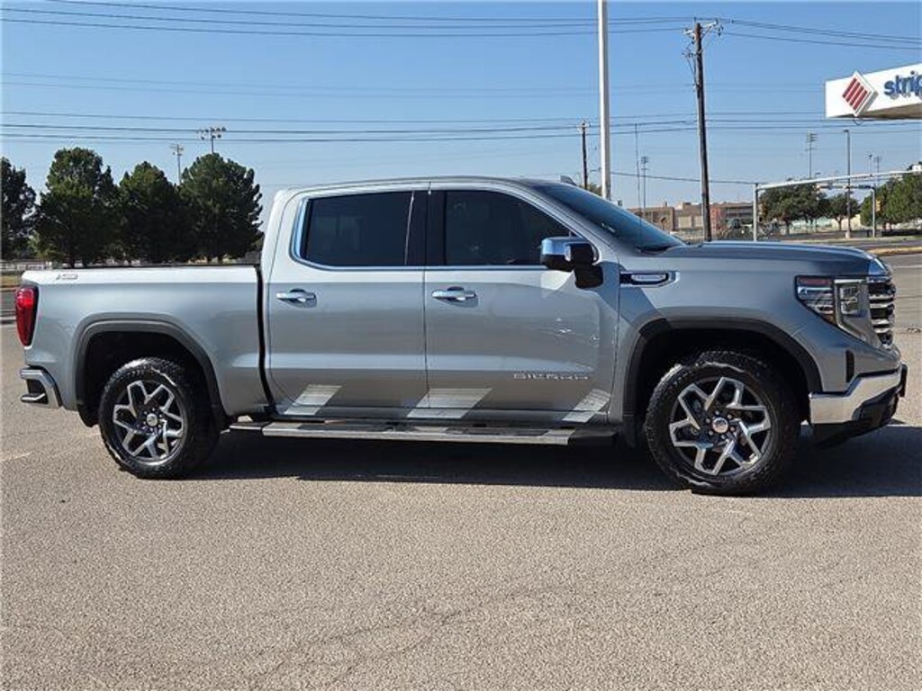 Used 2025 GMC Sierra 1500 SLT Truck