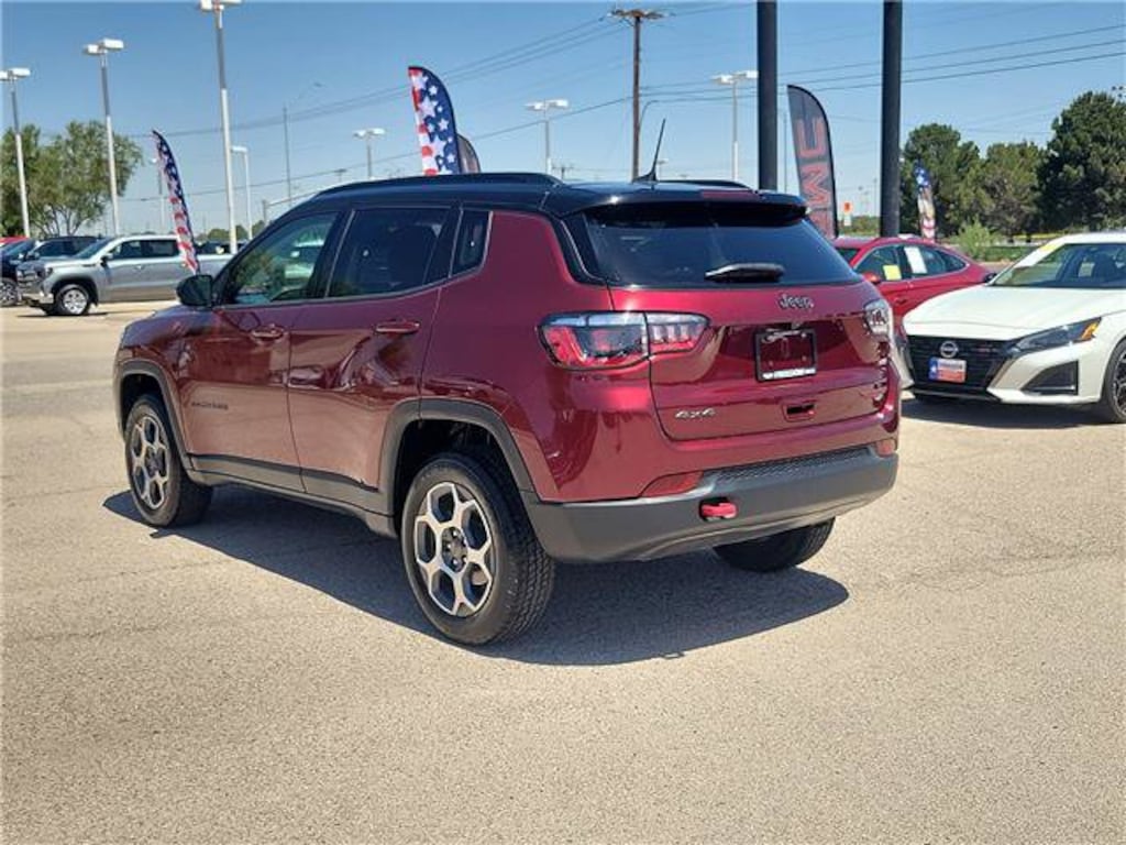 Used 2022 Jeep Compass Trailhawk