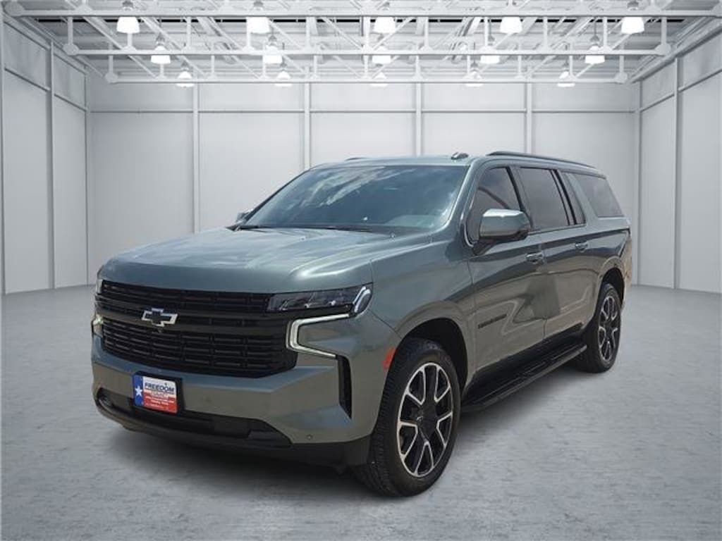 Used 2024 Chevrolet Suburban RST SUV