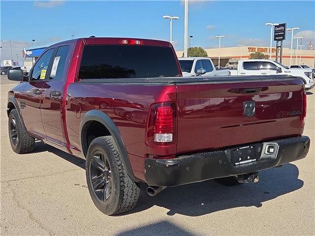 2022 Ram 1500 Classic SLT photo 3