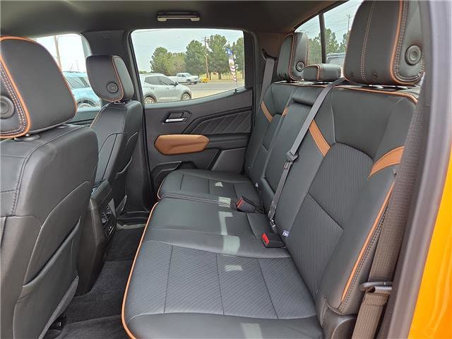 2026 GMC Canyon AT4 - Photo 11