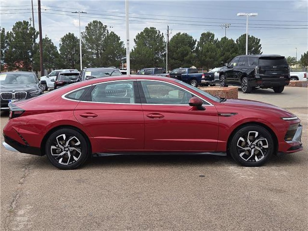 Used 2025 Hyundai Sonata SEL
