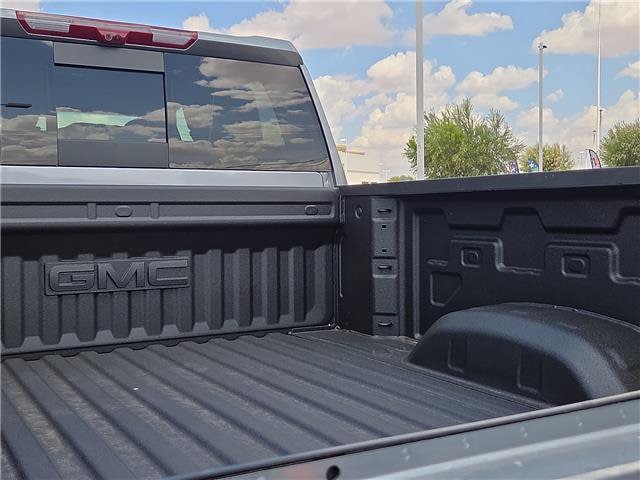 2026 GMC Sierra 2500HD AT4X - Photo 9