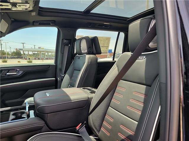 2026 GMC Yukon XL AT4 Ultimate - Photo 15