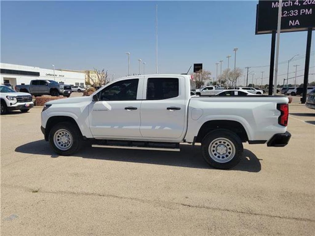 Used 2024 Chevrolet Colorado WT Truck
