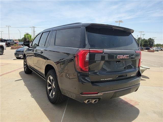 2026 GMC Yukon XL AT4 Ultimate - Photo 3