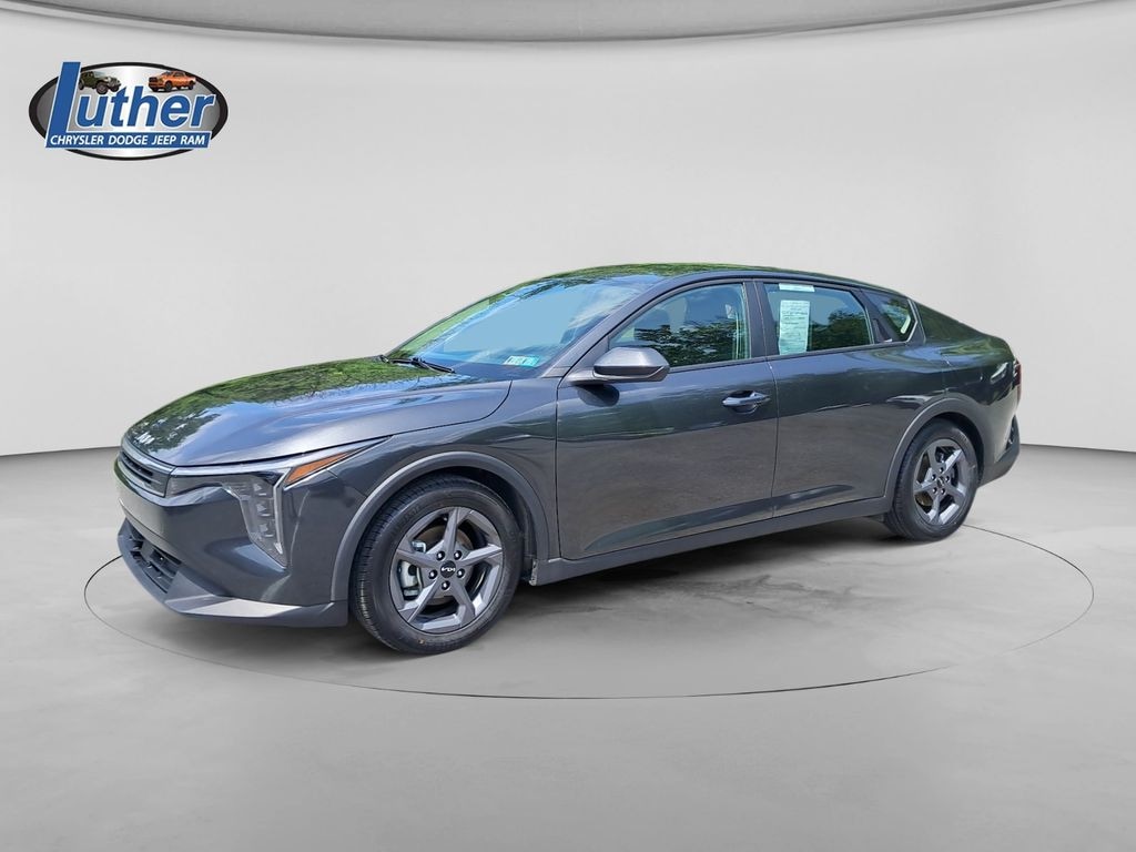 Used 2025 Kia K4