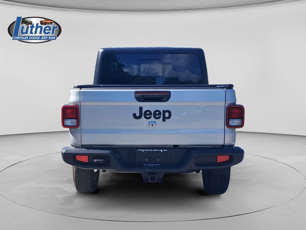 Used 2022 Jeep Gladiator