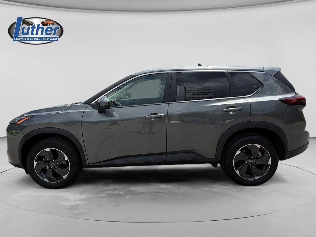 Used 2025 Nissan Rogue