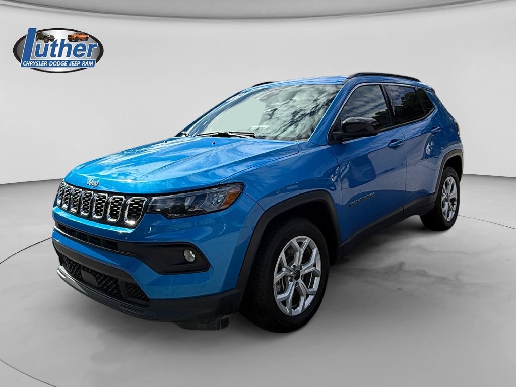 Used 2025 Jeep Compass Latitude SUV