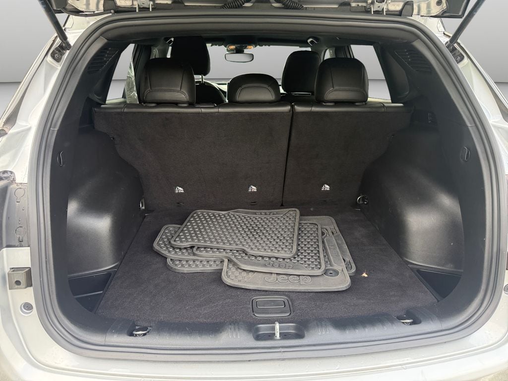 2025 Jeep Compass Trailhawk - Photo 19