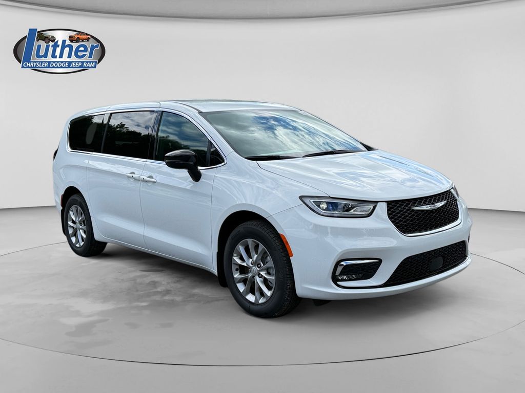 2026 Chrysler Pacifica Select - Photo 7