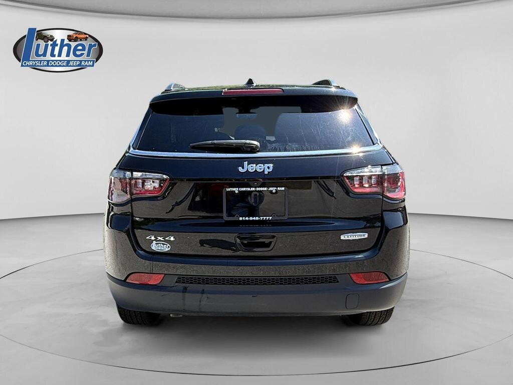 Used 2025 Jeep Compass