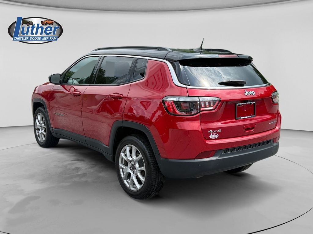 Used 2025 Jeep Compass