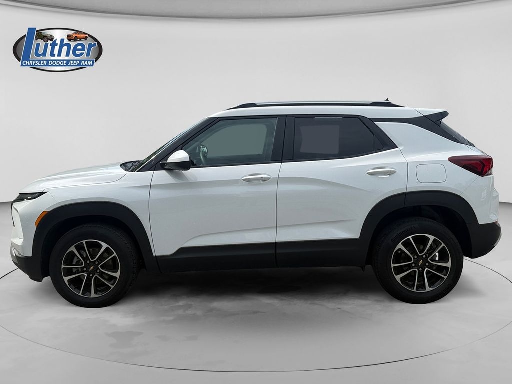 Used 2025 Chevrolet Trailblazer