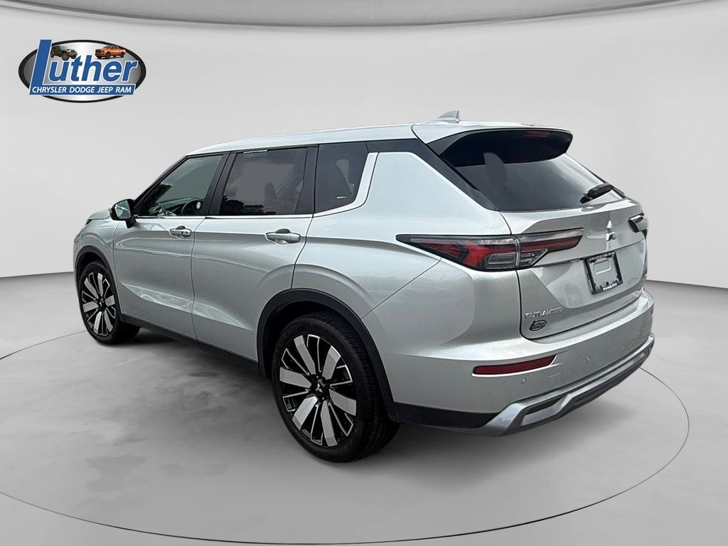 Used 2025 Mitsubishi Outlander