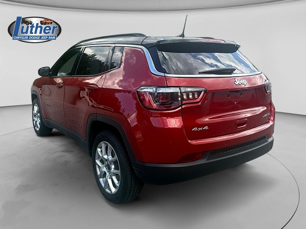 Used 2025 Jeep Compass