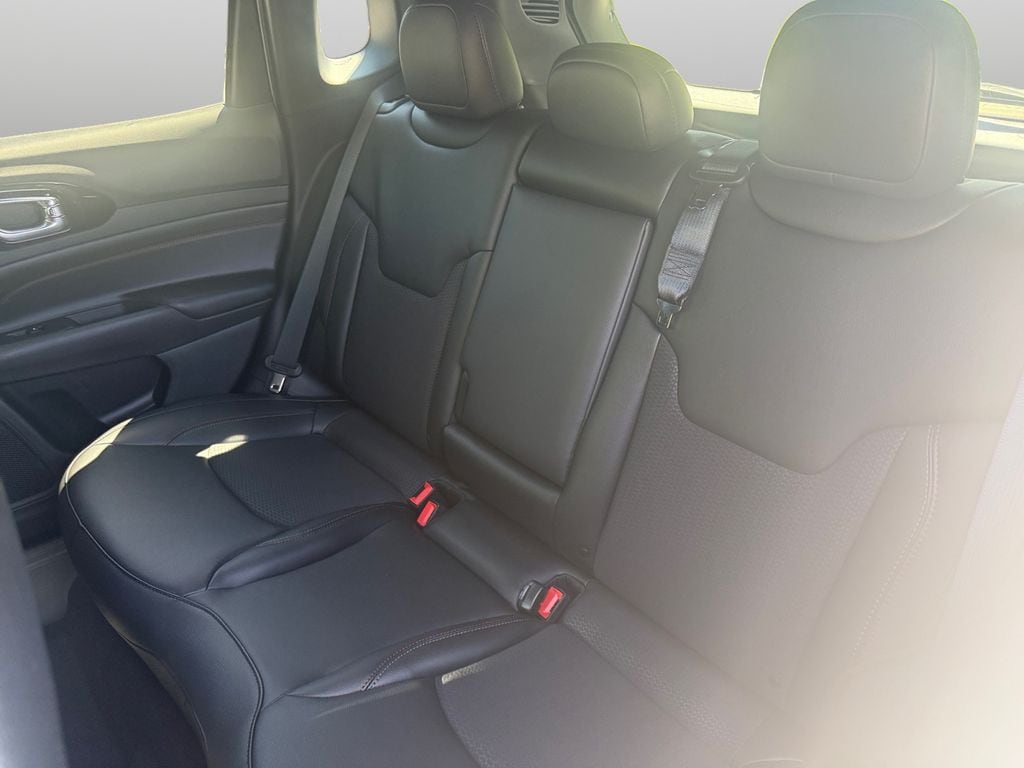 2026 Jeep Compass Trailhawk - Photo 13