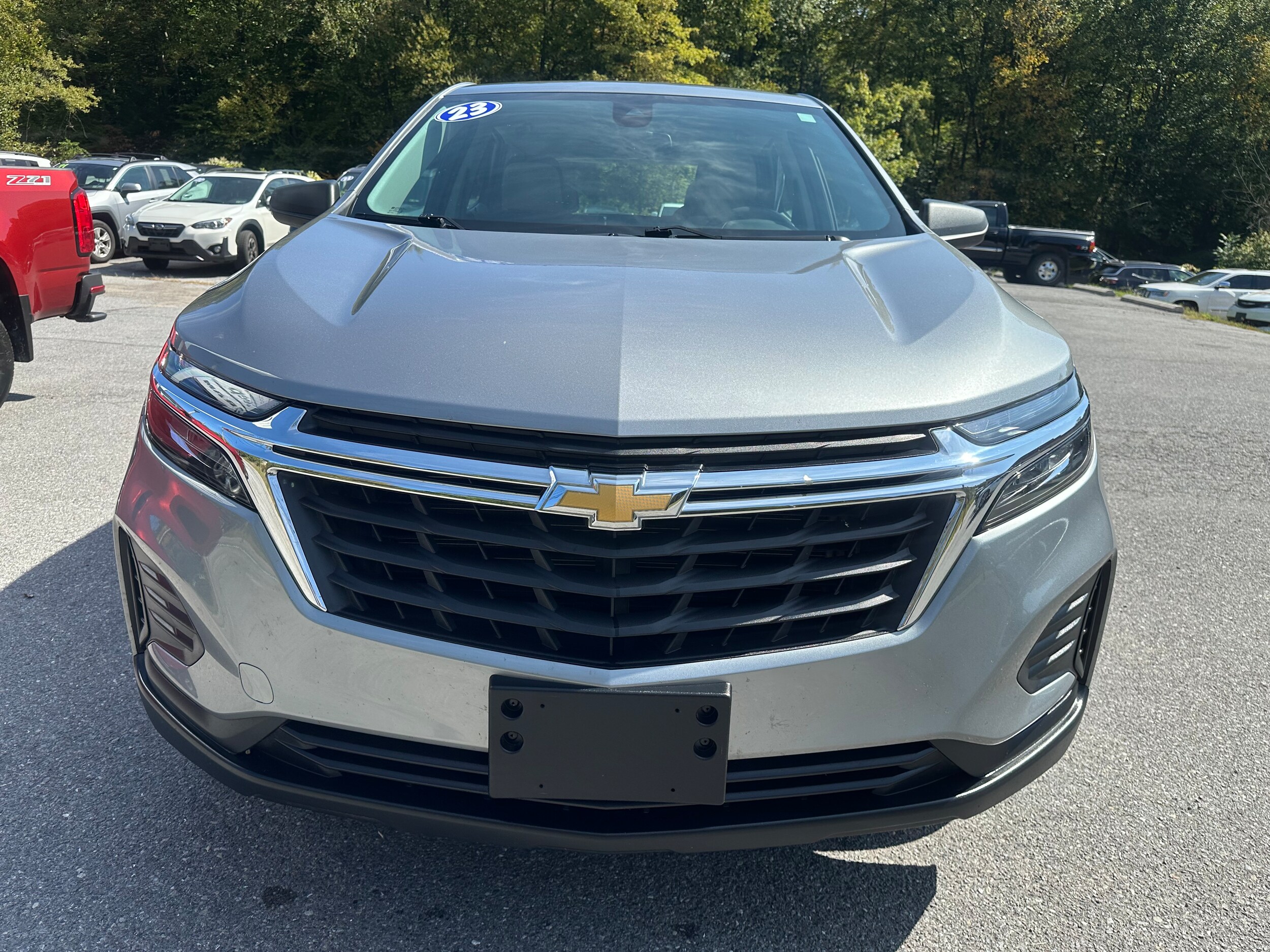 2023 Chevrolet Equinox LS photo 3