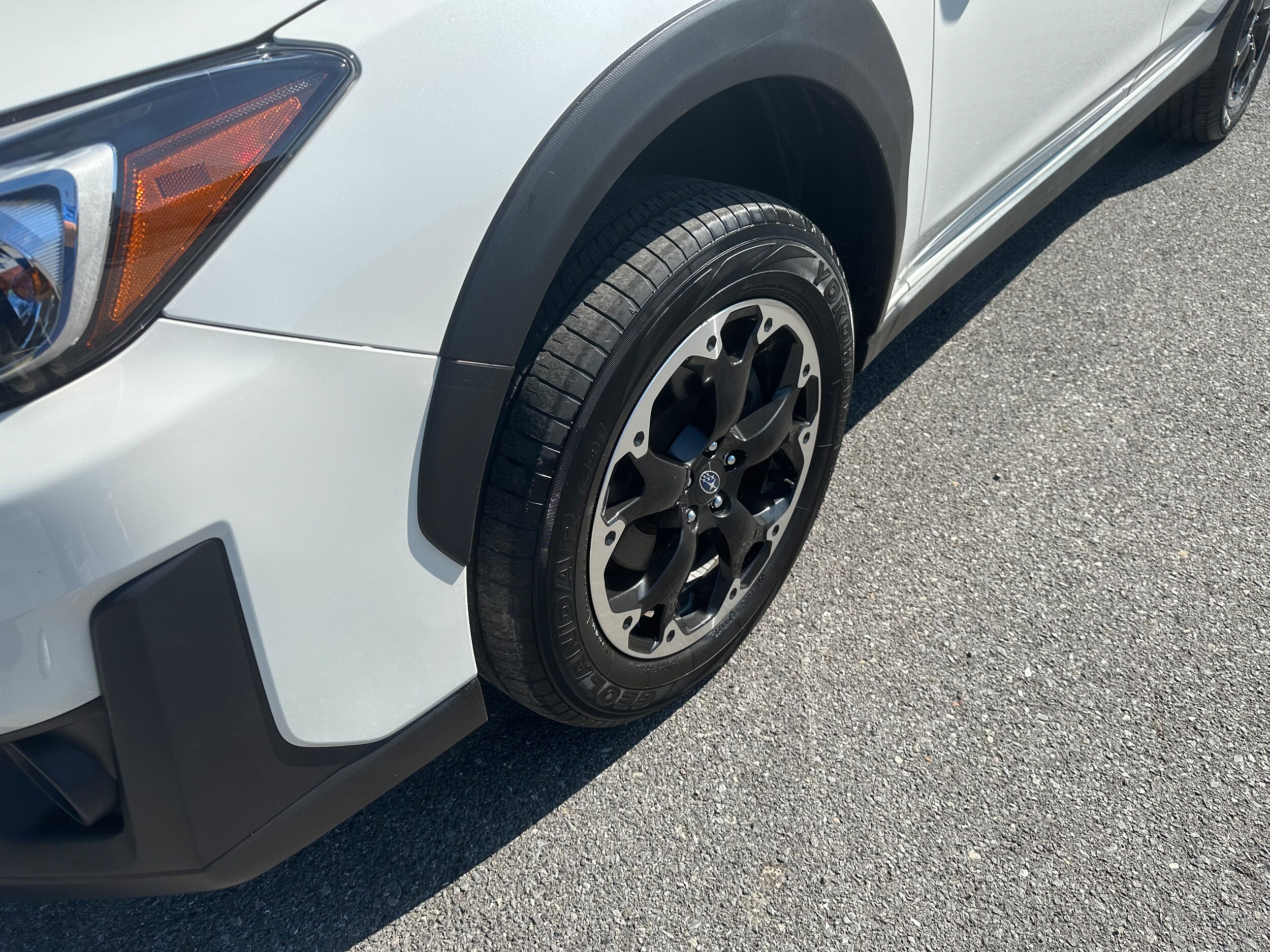 2022 Subaru Crosstrek Premium photo 2