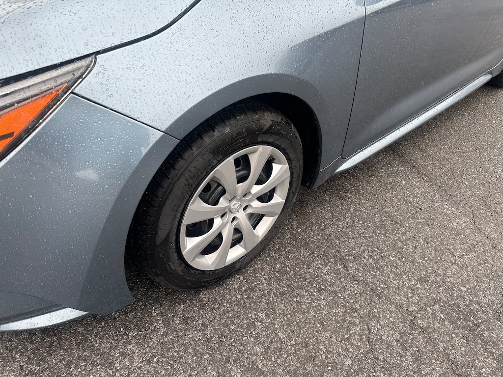 Used 2020 Toyota Corolla LE Sedan