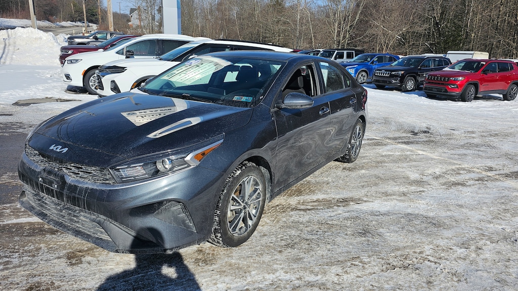 Used 2024 Kia Forte LXS Sedan