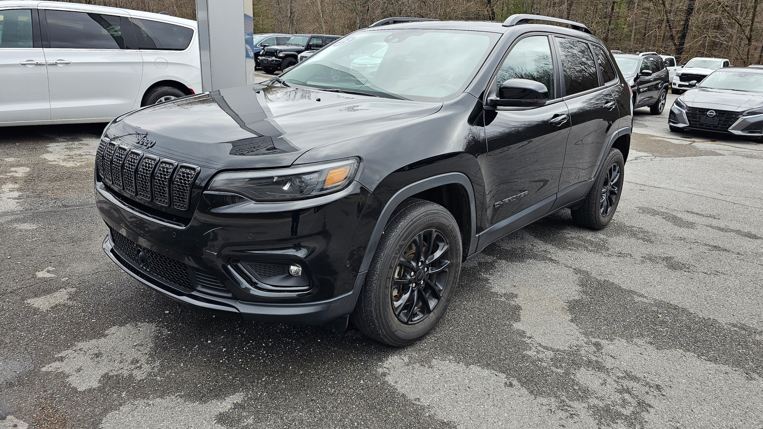 2023 Jeep Cherokee Altitude Lux