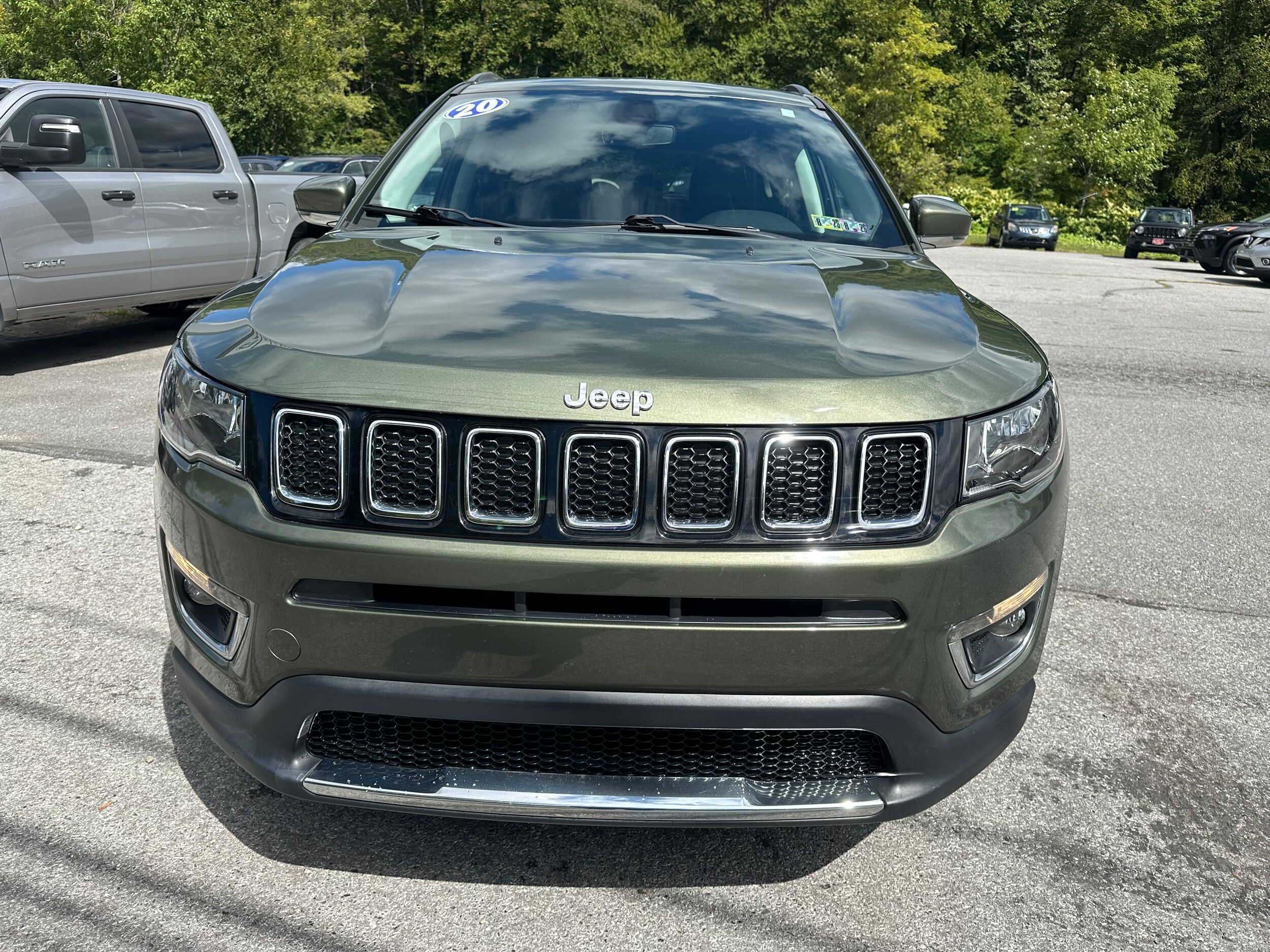 2020 Jeep Compass Limited photo 2
