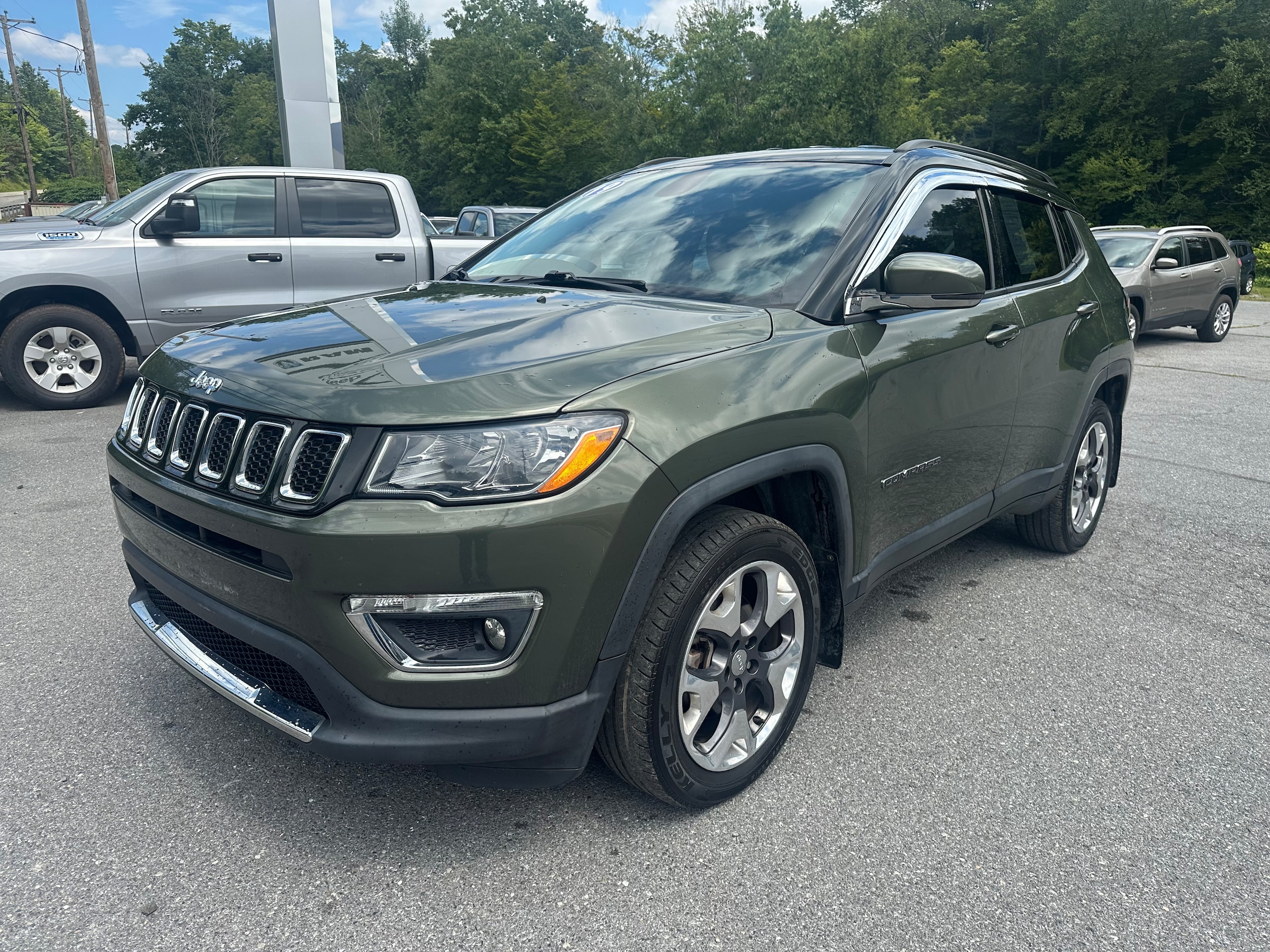 Used 2019 Jeep Compass Limited with VIN 3C4NJDCB9KT787205 for sale in Northern Cambria, PA