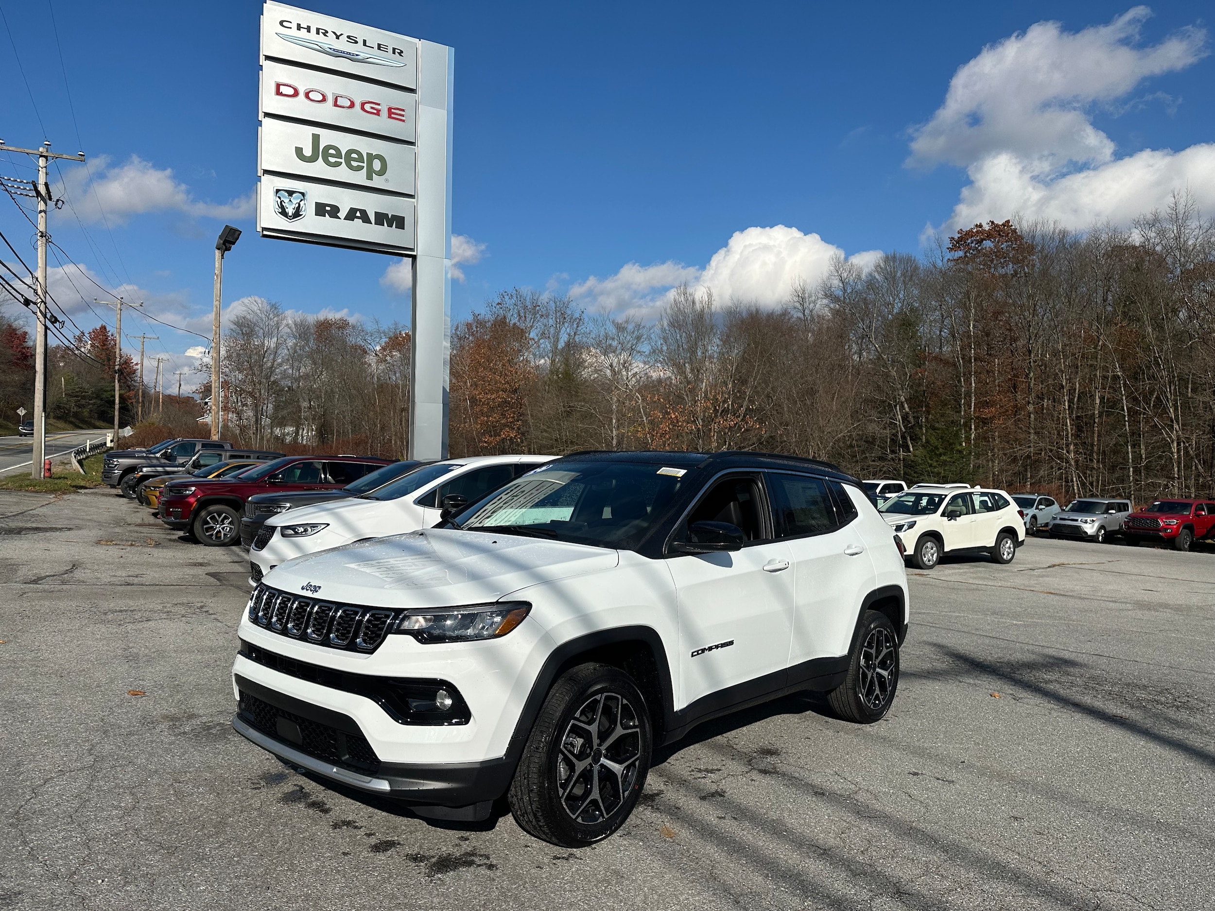 2026 Jeep Compass Limited's photo